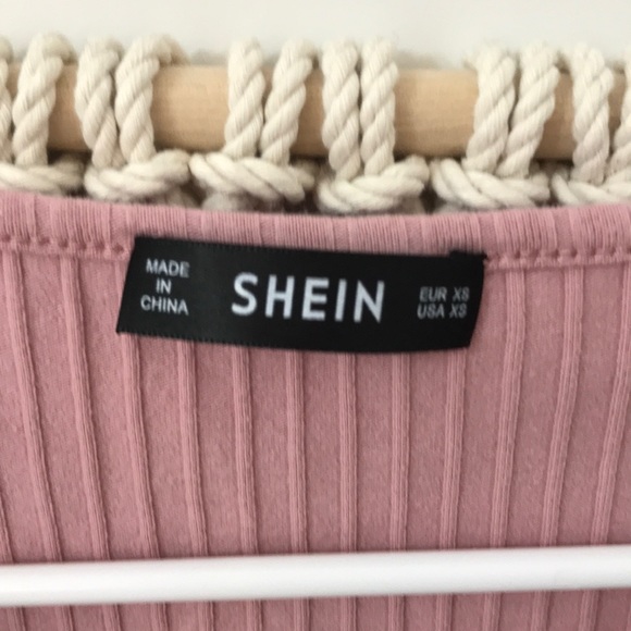 cute tie pink tee - Picture 2 of 4